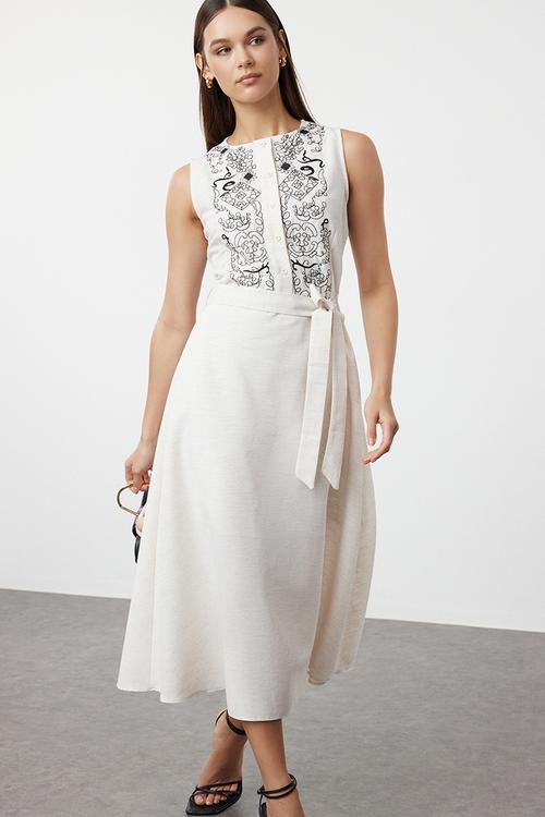 Belted embroidered midi woven dress - white
