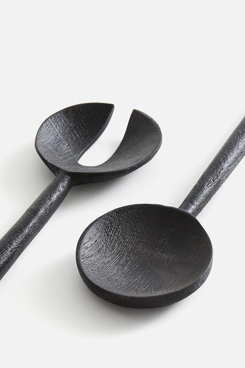 Wooden salad servers - black