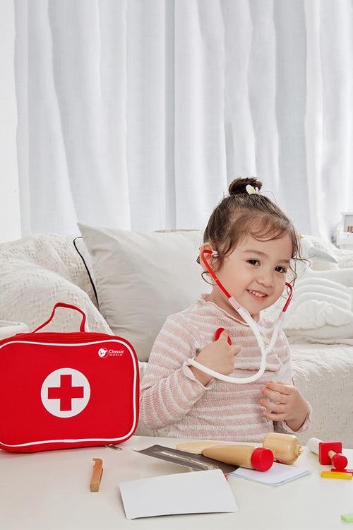 Pretend & play – doctor case - multi