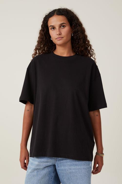 The Boxy Oversized Tee - Black