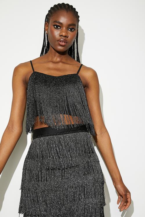 Fringe crop shell - silver & black