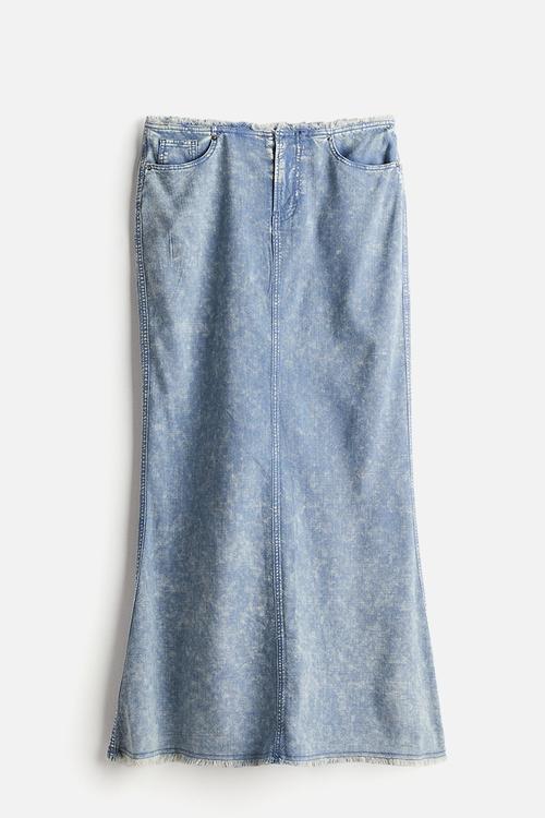 Frayed-edge flared skirt - light blue