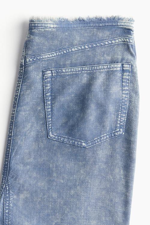 Frayed-edge flared skirt - light blue