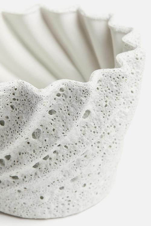 Stoneware plant pot - white