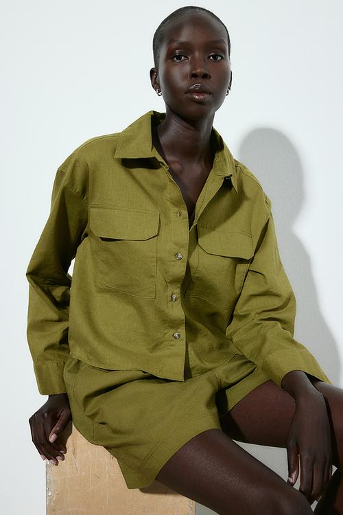 Linen shorts - olive green