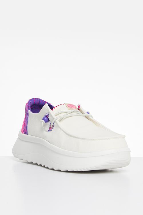 Wendy Peak Chambray Woven Slip-On - White/Pink