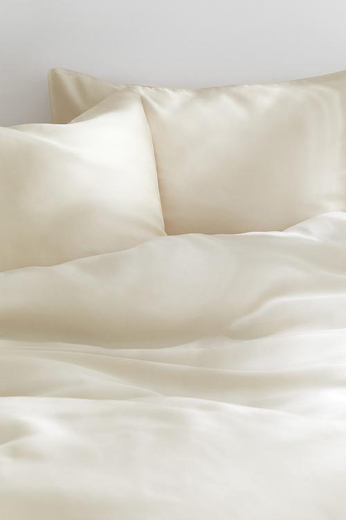 Satin double/king duvet cover set - light beige 