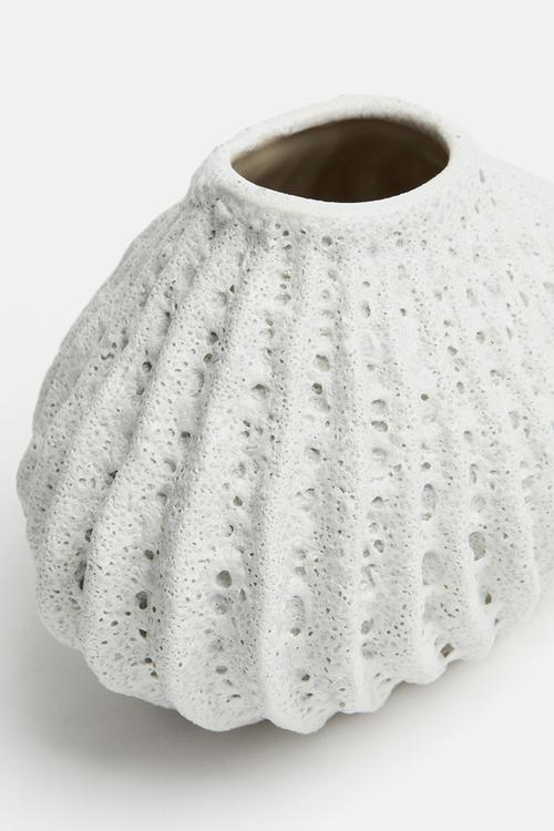 Small stoneware vase - white