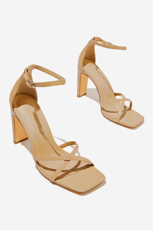 Minnie strappy block heel - camel smooth
