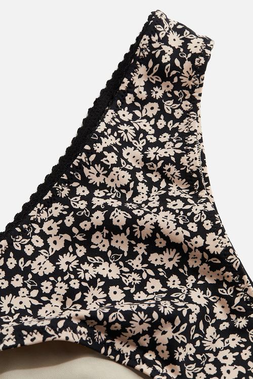 Cheeky bikini bottoms - black & beige floral