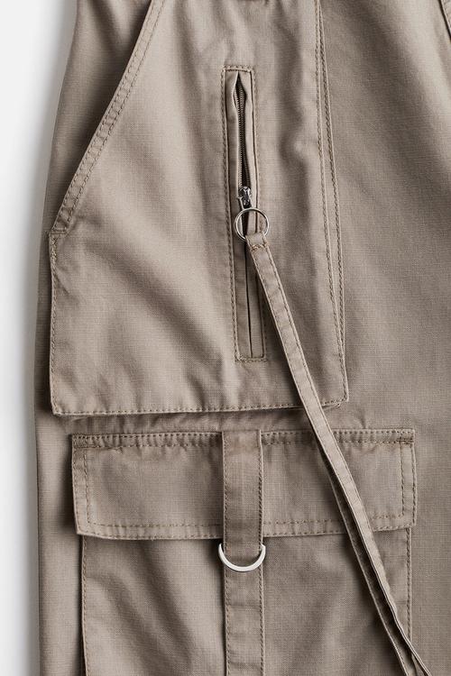 Cotton cargo shorts - greige