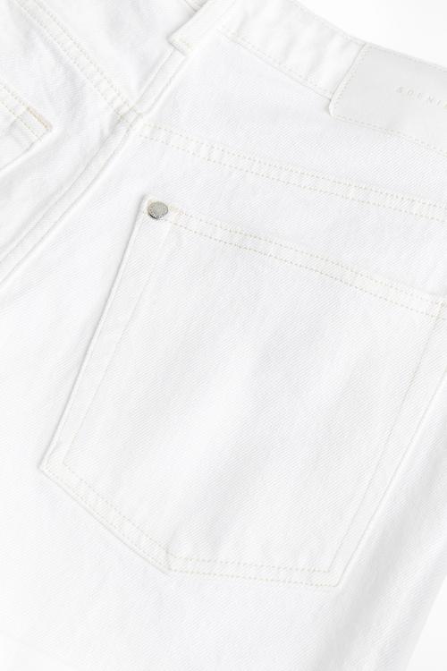 Mom ultra high denim shorts - white
