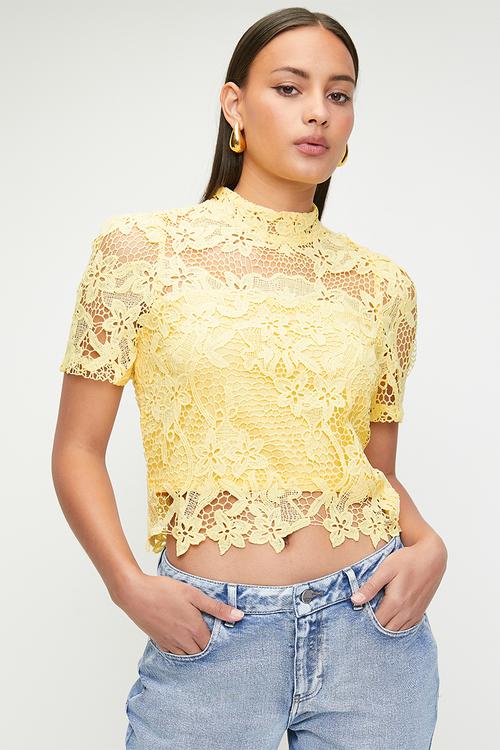 Heidi: Sweet Heart Floral Crochet Blouse - Yellow