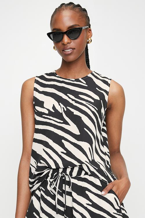 Co ord printed sleeveless shell - black ecru zebra smaller	