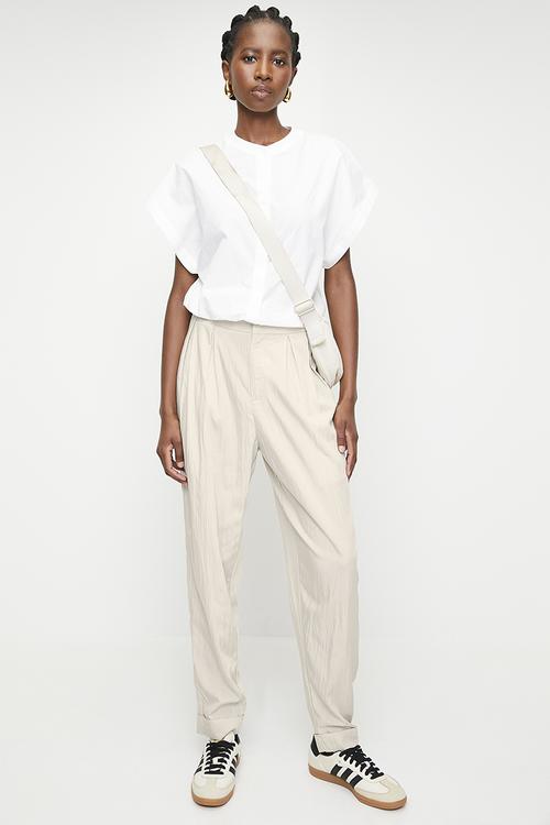Pleat detail barrel leg - neutral