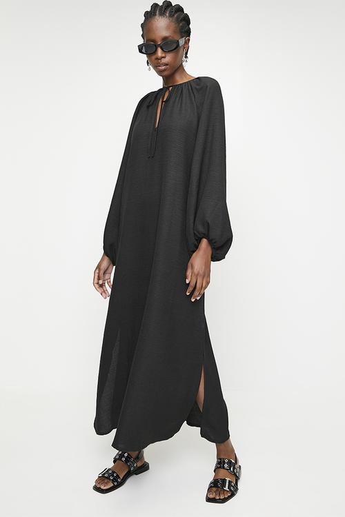 Volume sleeve Maxi Tunic with Slit - Black