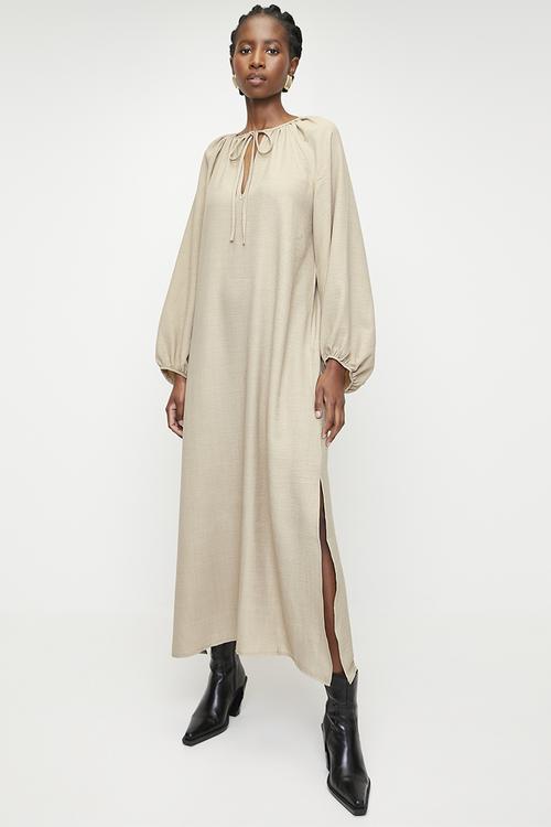 Volume sleeve Maxi Tunic with Slit - Neutral