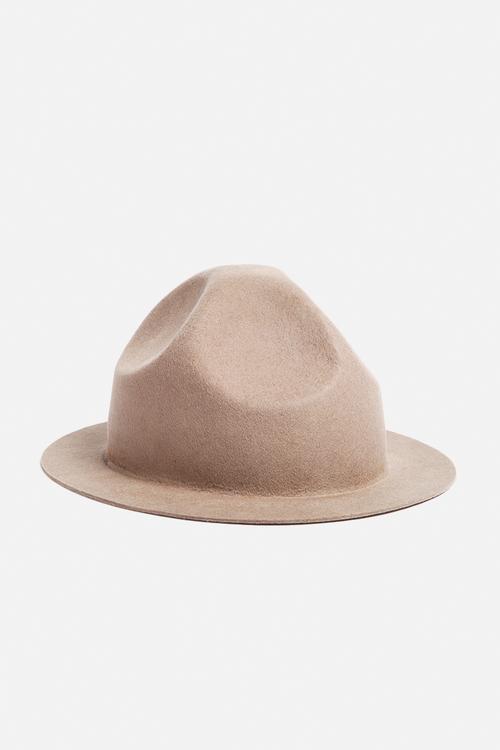 Mounty raw hat