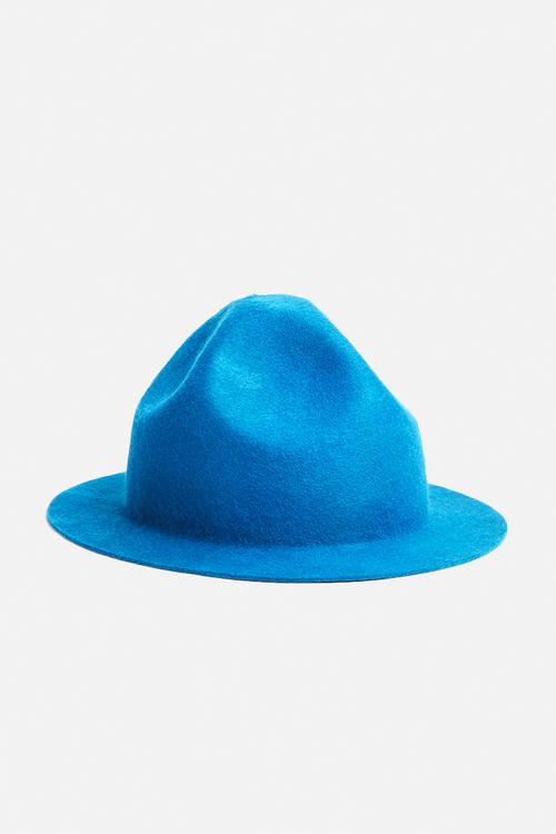Mounty raw hat