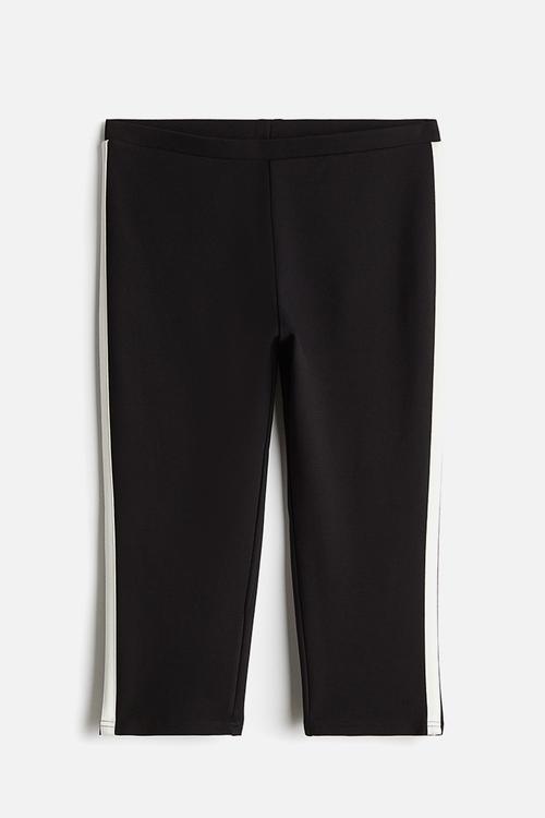 Side-striped capri leggings - black