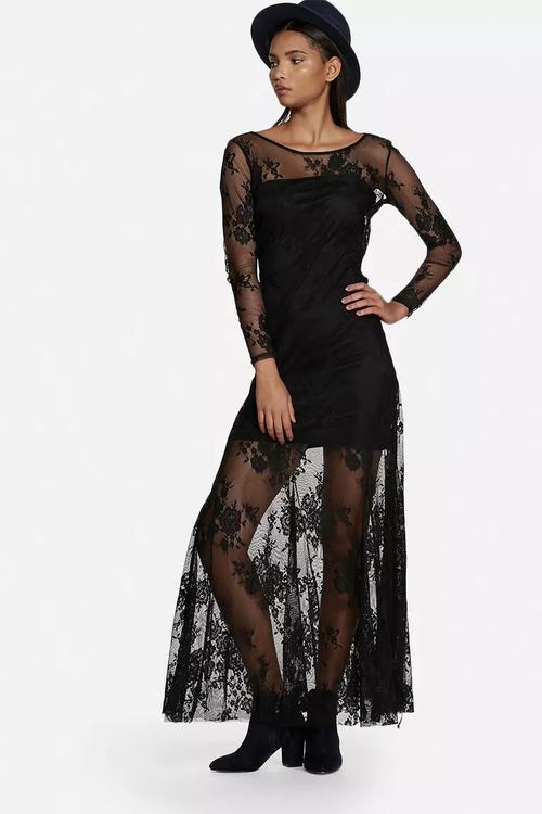 Lace dress 