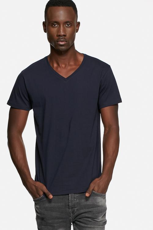 Basic v-neck tee