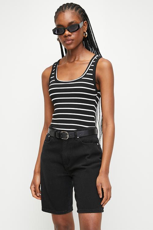 Stripe vest - black & white