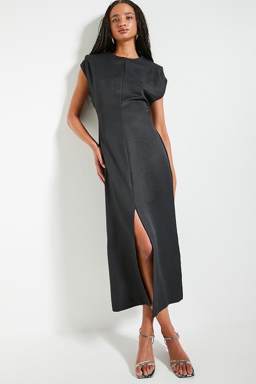 Minimal power shoulder midi dress - black