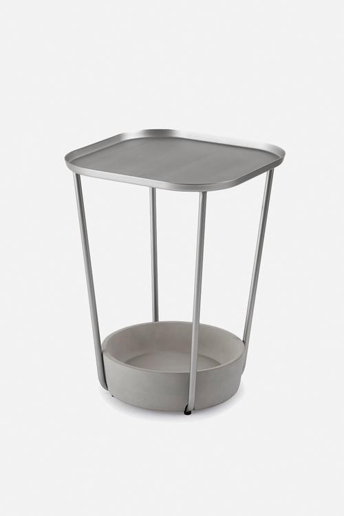 Tavalo side table
