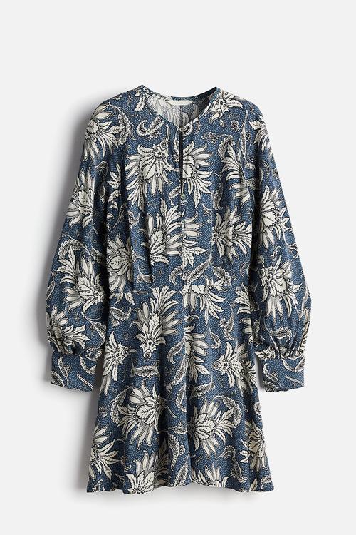 Long-sleeved dress - dusty blue paisley-patterned