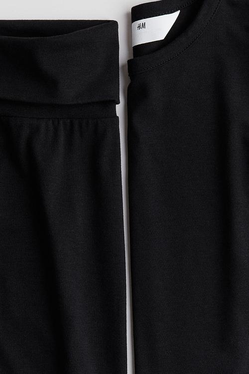 2 Piece T-shirt and skirt set - black
