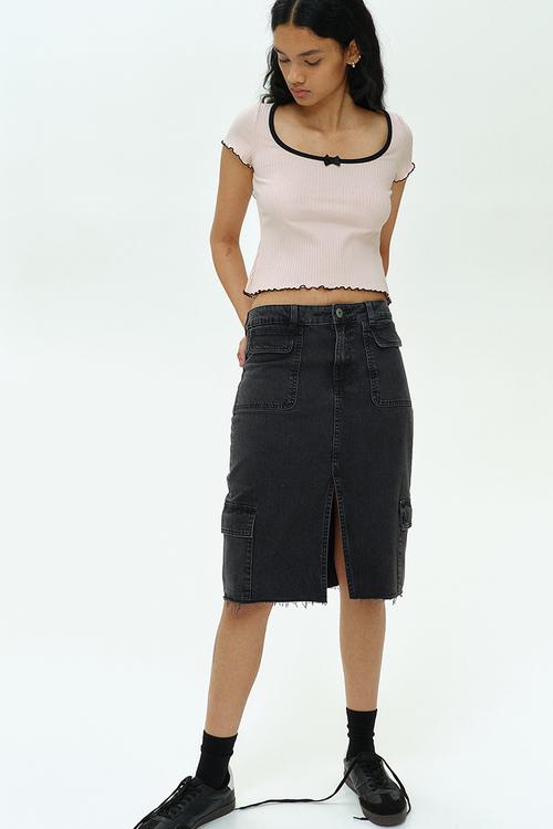 Overlock-detail ribbed top - light pink