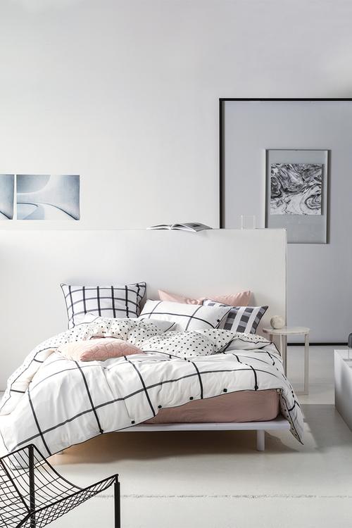 Larsen magnet duvet cover set