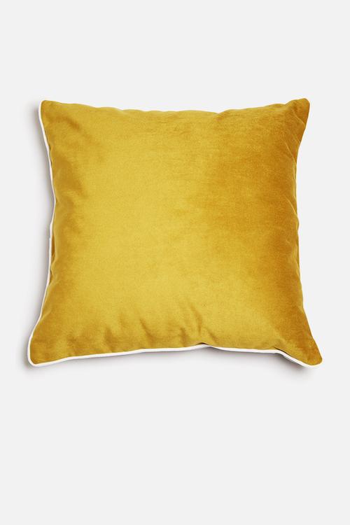Drama cushion