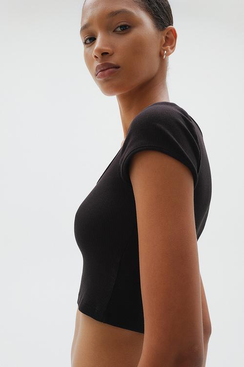Ribbed sweetheart-neck t-shirt - black
