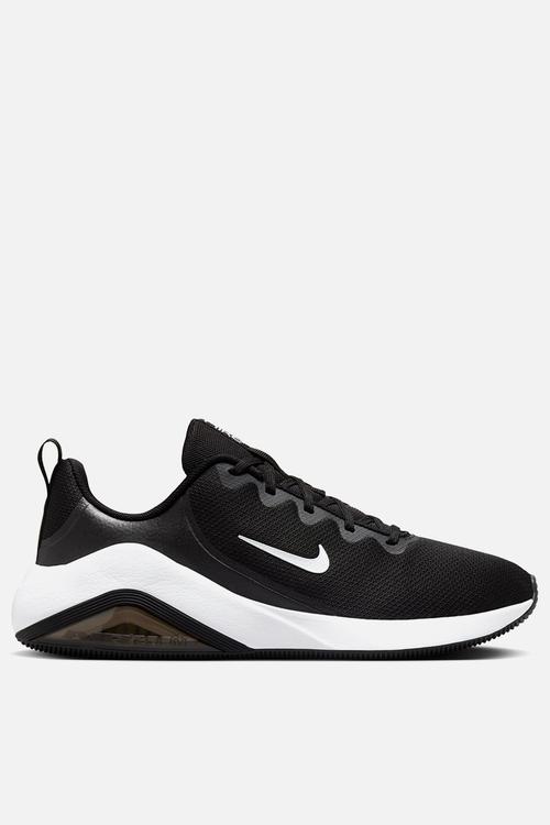Nike Bella 7