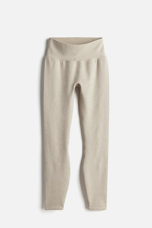 Seamless sports leggings in drymove™ - beige