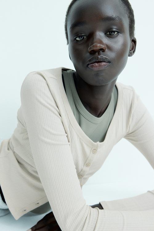 Ribbed button-front top - beige