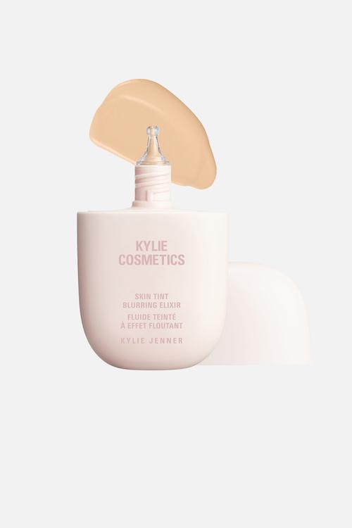 Kylie Skin Tint Blurring Elixir 3W