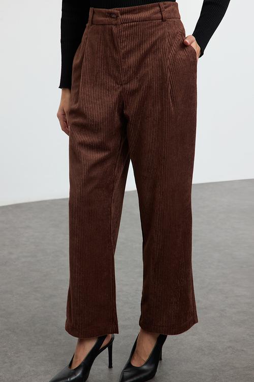 Velvet carrot woven trousers - brown 