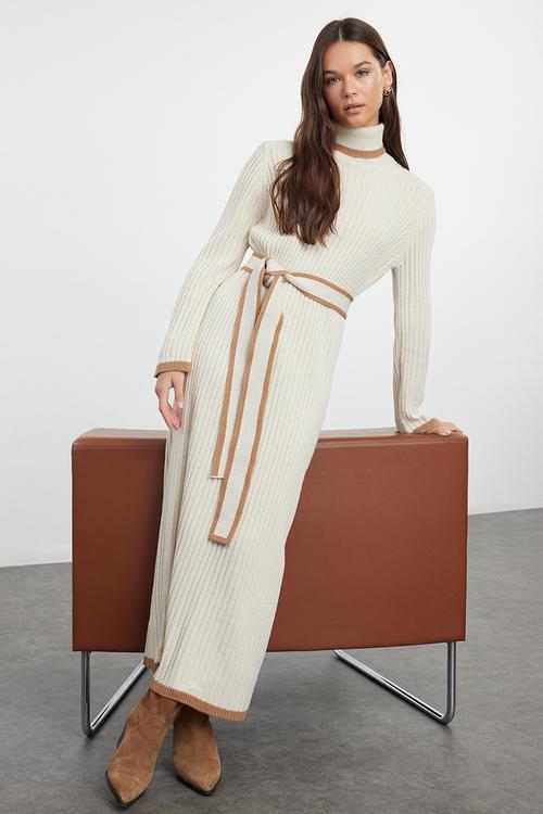 Belted mink bib knit - stone 