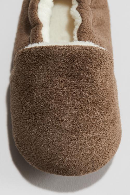 Soft slippers - brown
