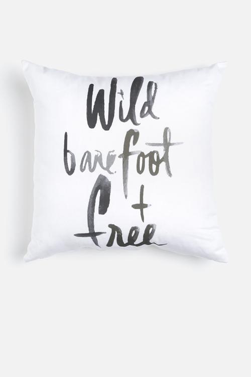 Barefoot & free printed cushion