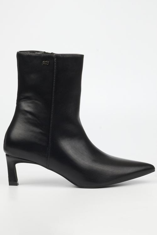 Petite 1 boot - black