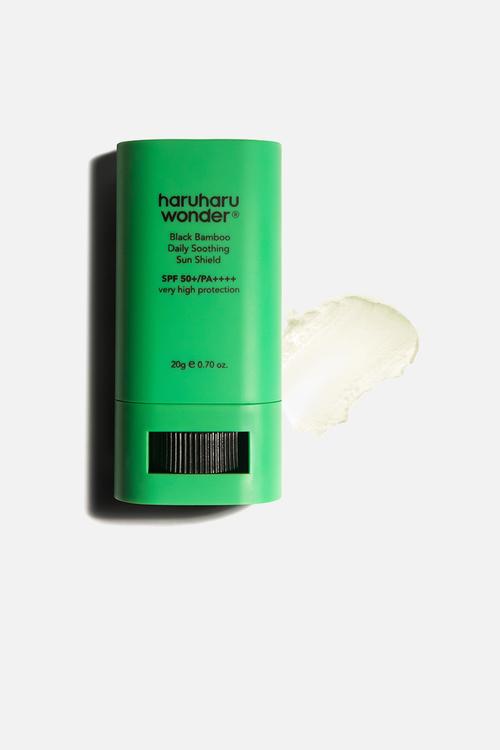 Black Bamboo Daily Soothing Sun Shield SPF50+ PA++++