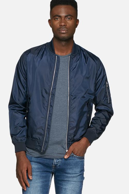 Weekend bomber