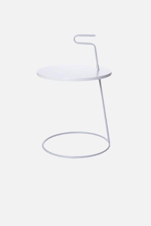 Serve table