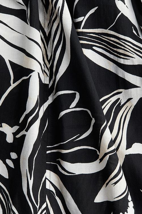 Voluminous tie-belt dress - black floral
