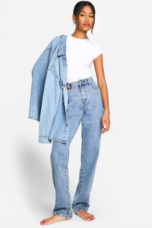 Boohoo basics straight leg jeans in light blue - blue