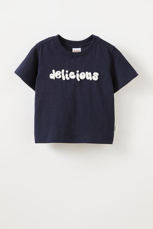 Jamie short sleeve graphic print tee - navy ink/delicious